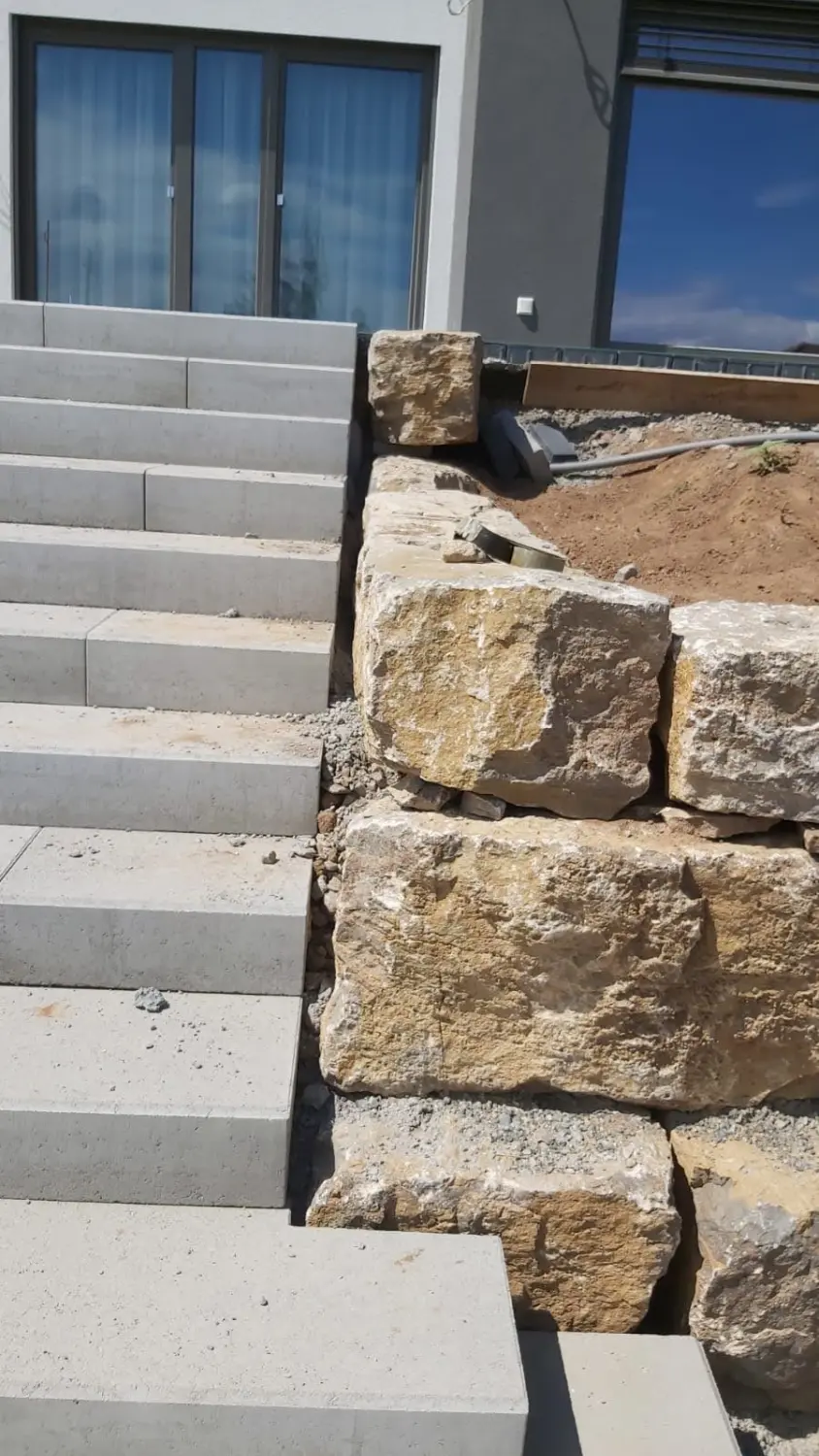 Krenzel - Garten und Landschaftsbau - Natursteine ​​in ihrer Vielfalt