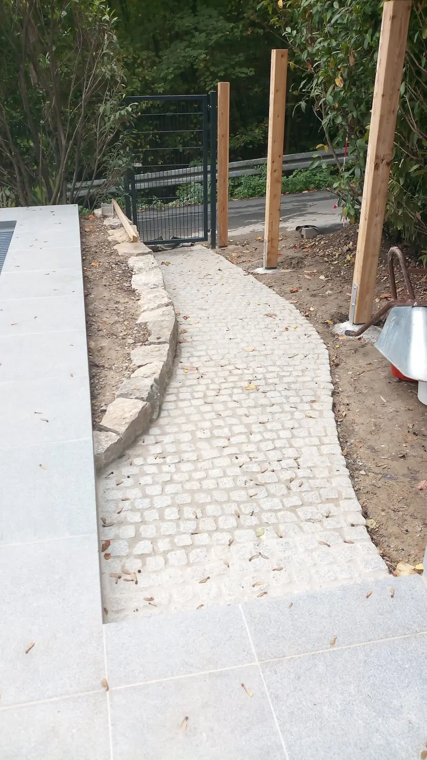 Krenzel – Garten und Landschaftsbau – Wege und Plätze