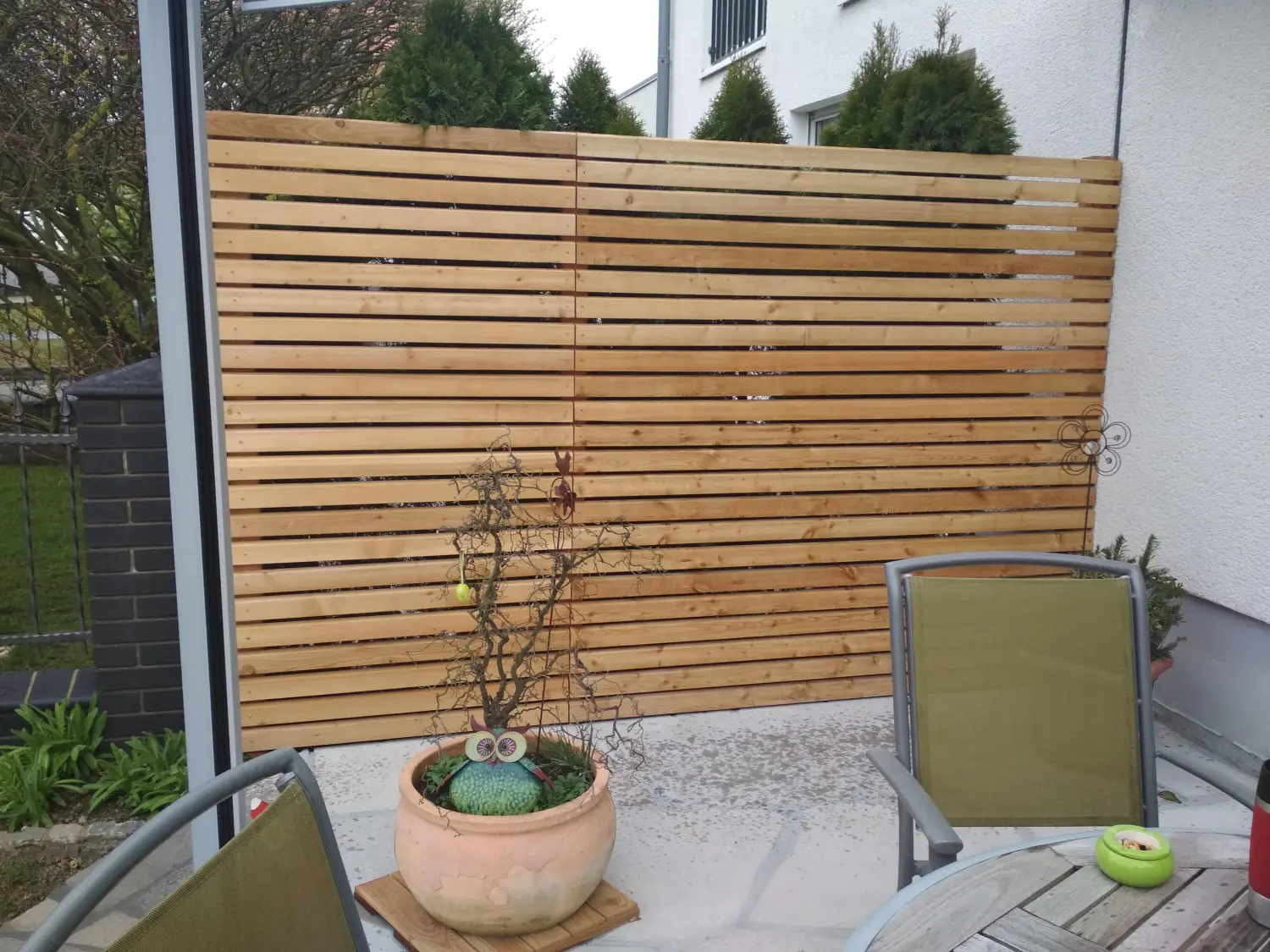 Krenzel - Garten und Landschaftsbau - Dieser kleine aber feine Garten entstand wieder an einem Reiheneckhaus.