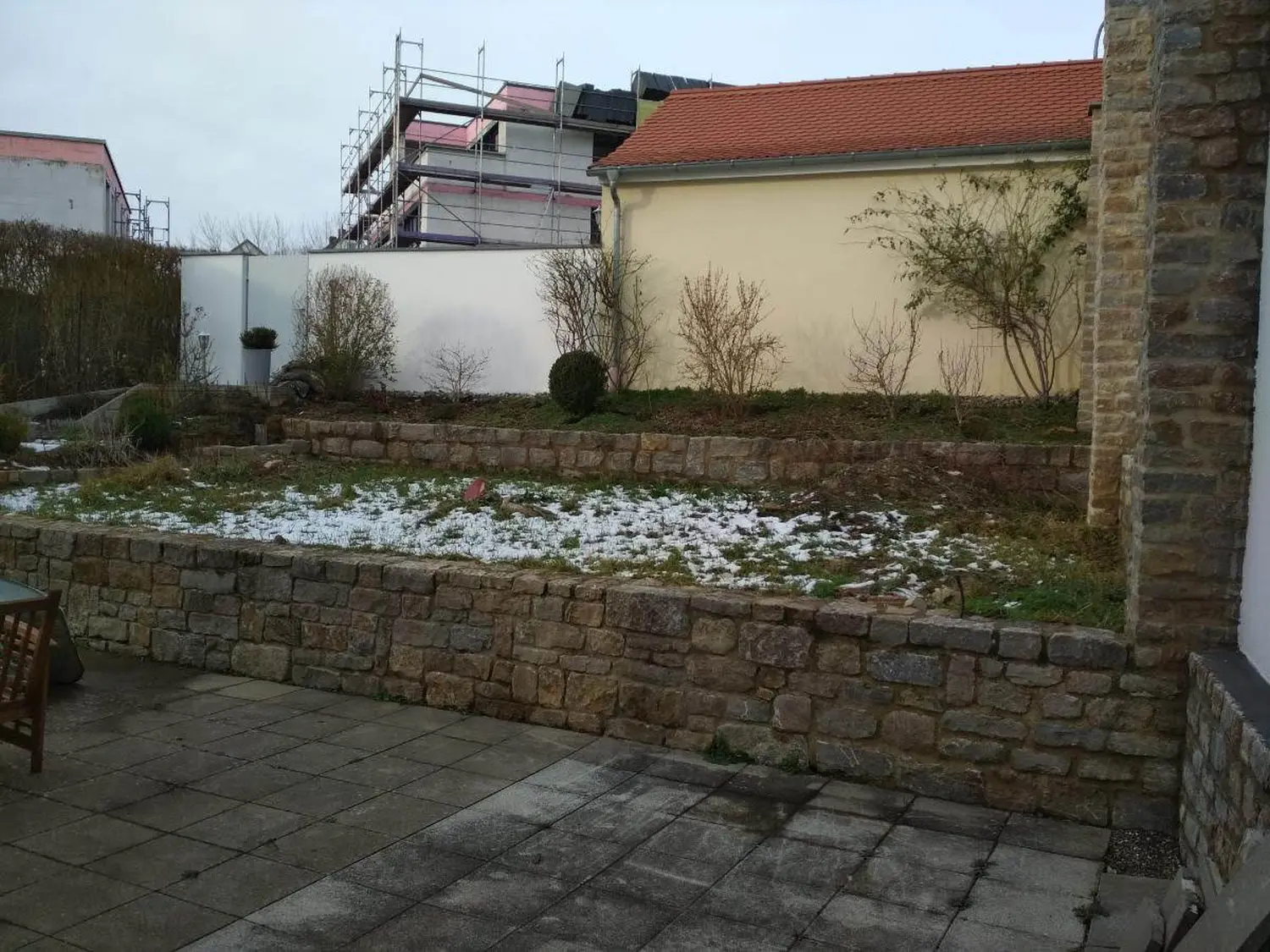 Krenzel - Garten und Landschaftsbau - Villa bekam neue Mauern